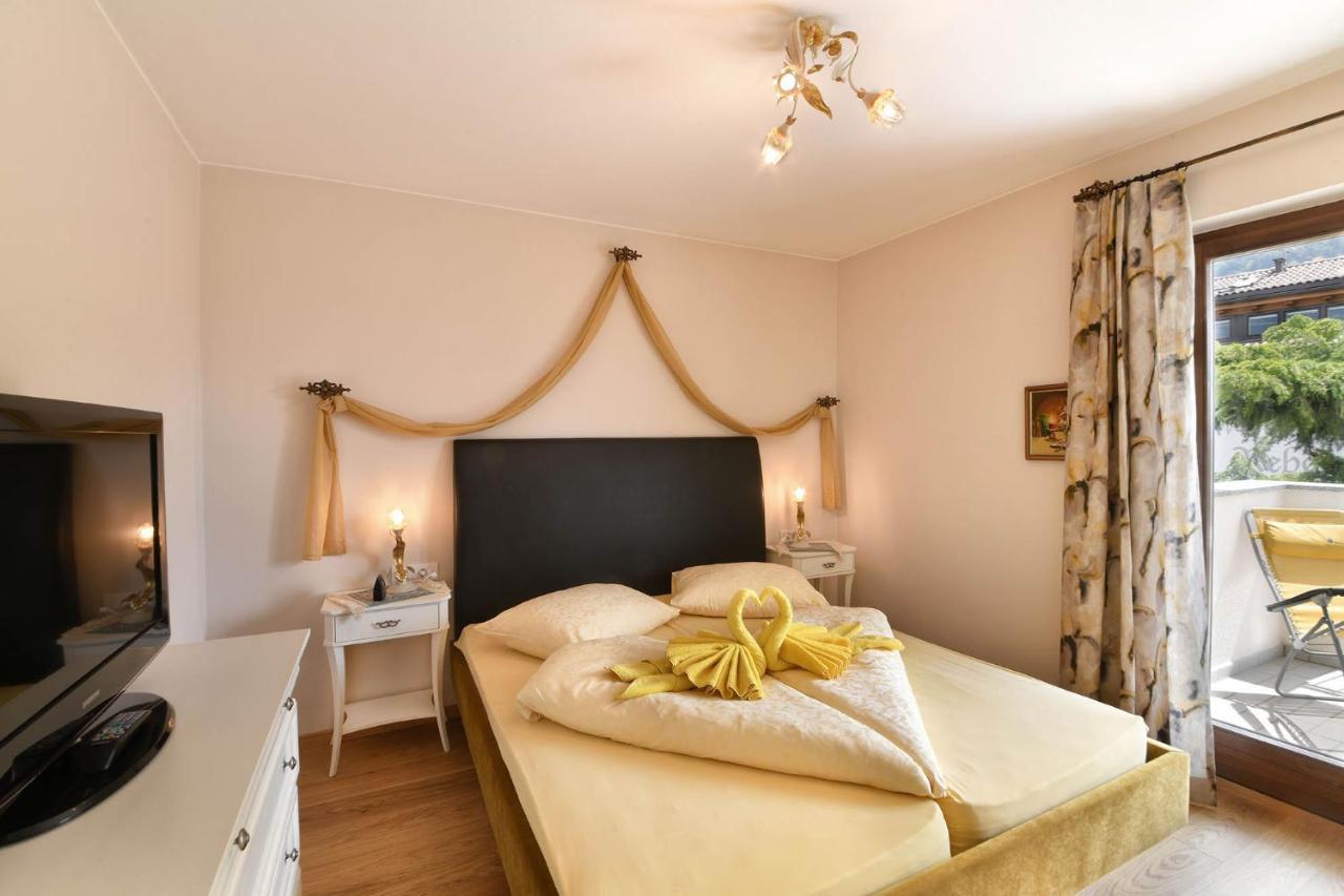 Residence Boutique Sonne Schenna Bagian luar foto